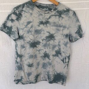 Gap boys pocket tee tie dye size 12